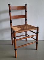 vintage art-deco houten biezenstoel met zwarte knopen, Antiek en Kunst, Antiek | Meubels | Stoelen en Banken, Ophalen