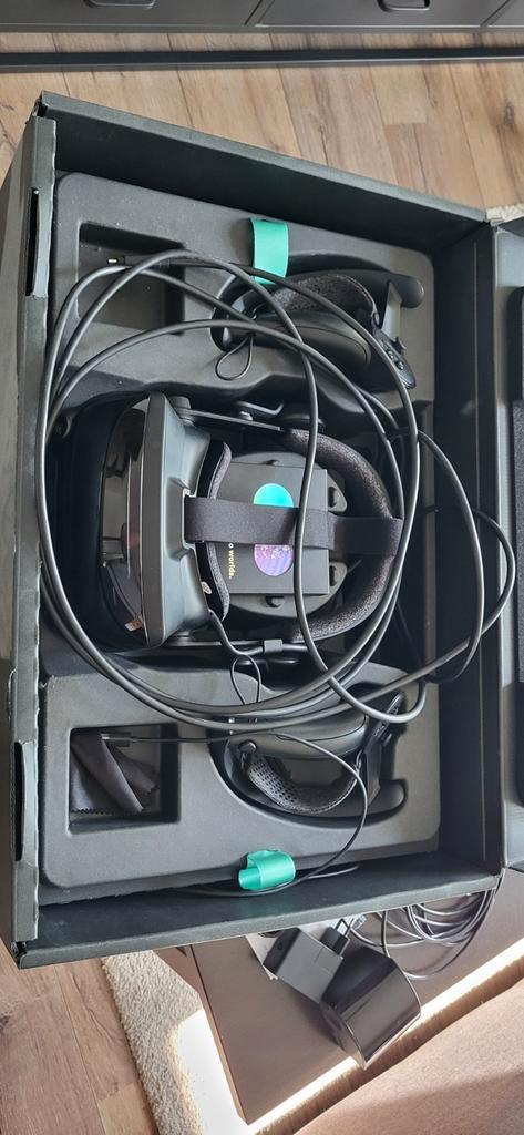 VR Valve index., Spelcomputers en Games, Virtual Reality, Zo goed als nieuw, Pc, VR-bril, Ophalen