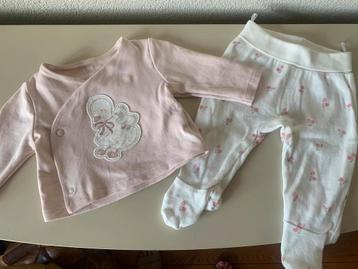 Baby pakketje, verschillende dingen, nieuw en als nieuw! beschikbaar voor biedingen