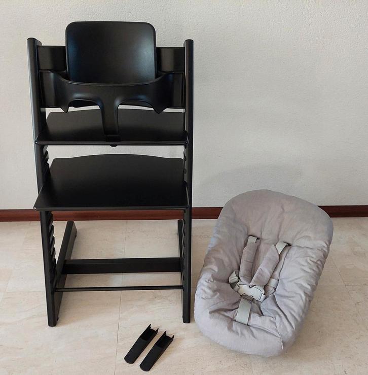Stokke tripp trapp zwart origineel met babyset en newbornset, Kinderen en Baby's, Kinderstoelen, Zo goed als nieuw, Meegroeistoel