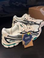 Asics Gel-NYC 2055 Pale Oak/Truffle Grey, Ophalen of Verzenden, Nieuw, Bruin, Sneakers of Gympen