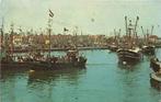 Uitvaart vlaggetjesdag Urk - volk boten - gelopen, Ophalen of Verzenden, 1920 tot 1940, Gelopen, Flevoland