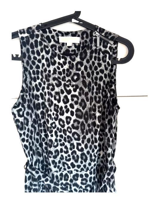 Michael Kors panterprint jumpsuit mt 34/36 nieuwstaat chcs, Kleding | Dames, Jumpsuits, Zo goed als nieuw, Maat 36 (S), Zwart