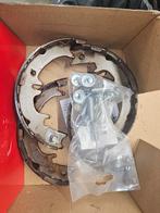 Nipparts Remschoenen Toyota RAV4 II (A2) 2.0 4WD, Auto-onderdelen, Ophalen of Verzenden, Nieuw, Toyota