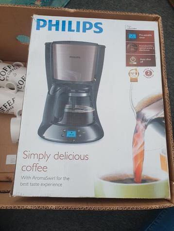 Philips koffiezetapparaat met 2 pakken koffie beschikbaar voor biedingen