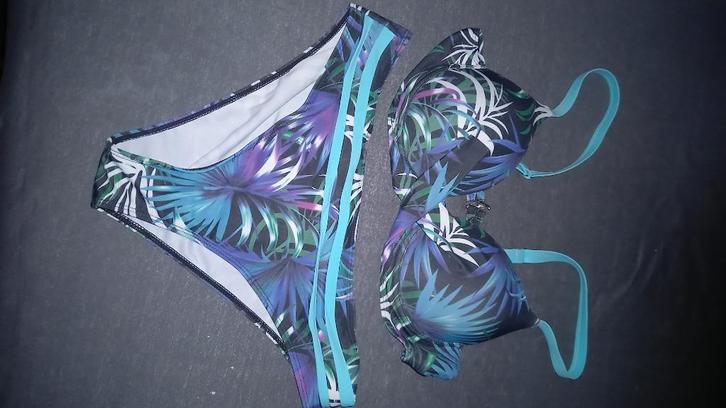 Nieuwe Bikini's setjes, badpak en bh's setjes en losse, Kleding | Dames, Badmode en Zwemkleding, Nieuw, Bikini, Ophalen of Verzenden