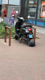 Nette agm vx50, Fietsen en Brommers, Snorfietsen en Snorscooters, Ophalen of Verzenden, Zo goed als nieuw, Benzine, Overige merken