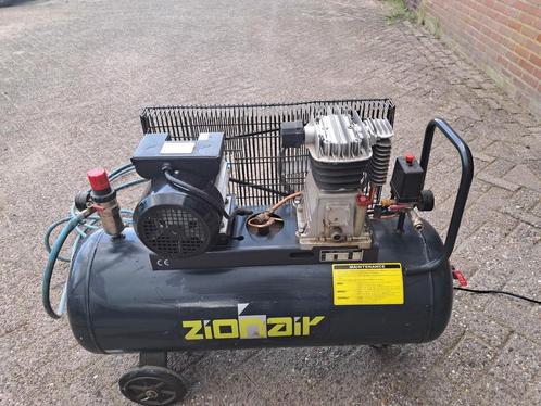Zion Air compressor 100L 3HP, Doe-het-zelf en Verbouw, Compressors, Zo goed als nieuw, 10 bar of meer, 100 liter of meer, Minder dan 200 liter/min