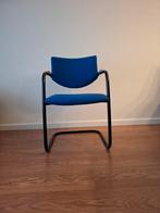 Vergaderstoel van merk Beta, Ophalen, Blauw, Zo goed als nieuw, Modern