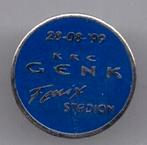 28-08'99 KRC GENK Fenix STADION voetbal PIN ( BLAD3_326 ), Verzamelen, Verzenden, Zo goed als nieuw, Sport, Speldje of Pin