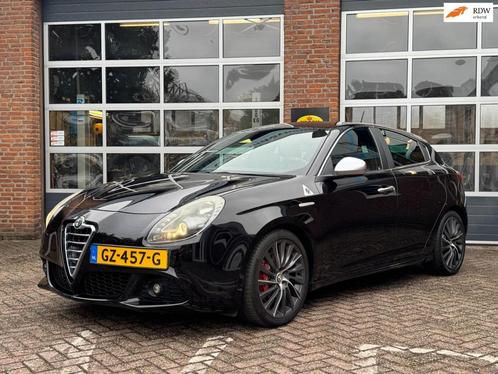 Alfa Romeo Giulietta 1.7 TBi Quadrifoglio Verde, navi, leder, Auto's, Alfa Romeo, Bedrijf, Te koop, Giulietta, ABS, Airbags, Airconditioning