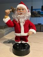 Kerstman op sokkel 25 Cm hoog, Ophalen of Verzenden, Gebruikt