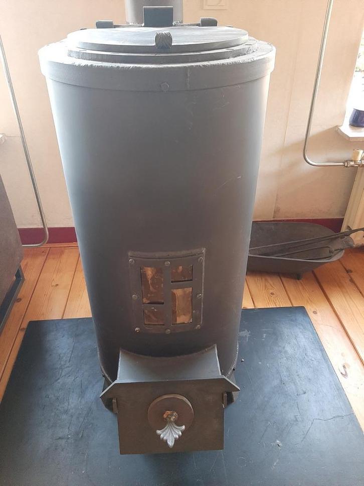 Hout en of kolenkachel, Huis en Inrichting, Kachels, Zo goed als nieuw, Ophalen