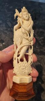 Ivoren sculptuur ivoor 19e eeuws beeld, Ophalen of Verzenden