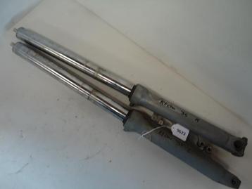 RF600 1993 - 1997 Suzuki Vork D1-25273 beschikbaar voor biedingen