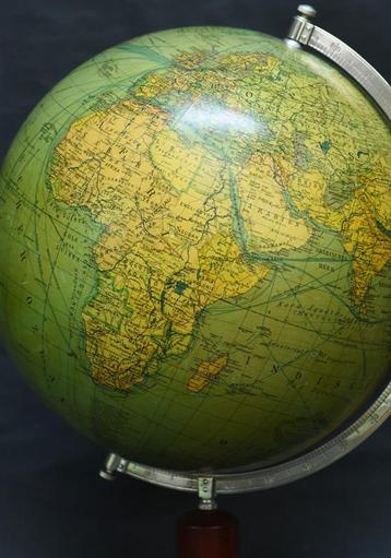 Globe, wereldbol, Berlin1930. groot 34cm  beschikbaar voor biedingen