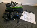 Xbox classic met 2 controllers, snoeren, handleiding,spellen, Spelcomputers en Games, Ophalen of Verzenden, Gebruikt, Met 2 controllers