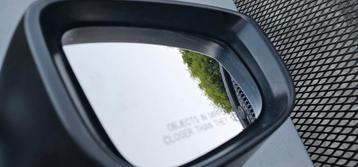 Mazda 3 spiegel rechts beschikbaar voor biedingen