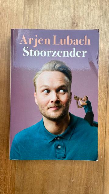 Stoorzender, Arjen Lubach beschikbaar voor biedingen