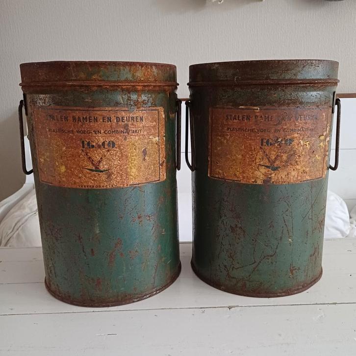 2 grote groene blikken, Antiek en Kunst, Curiosa en Brocante, Ophalen of Verzenden