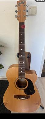 Maton EBG808CL, Ophalen of Verzenden, Zo goed als nieuw, Klassieke of Spaanse gitaar, Met koffer