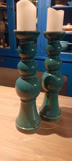 Twee Riverdale Kaarsenstandaards- Turquoise, Ophalen, Overige materialen, 25 tot 50 cm, Zo goed als nieuw