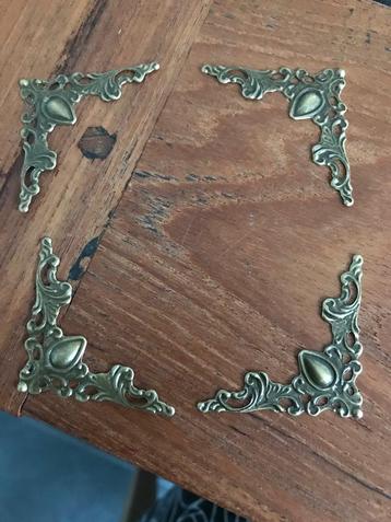 Hoek ornament voor oosterse meubels set van 4 beslag  beschikbaar voor biedingen
