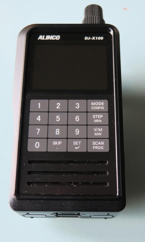 Alinco DJ-X100E als nieuw in doos met garantie tot 09-2026, Telecommunicatie, Scanners, Zo goed als nieuw, 500 kanalen of meer