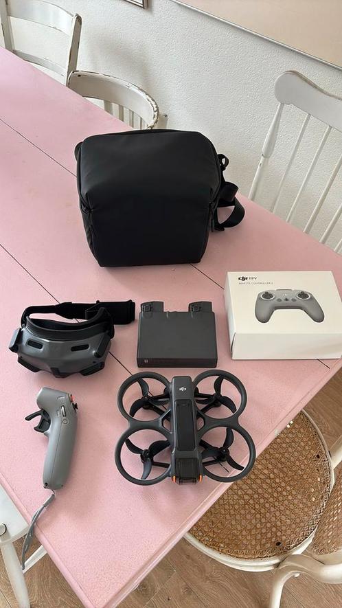 Dji avata 2 flymore combo+fpv controller en care refresh, Audio, Tv en Foto, Drones, Zo goed als nieuw, Ophalen of Verzenden