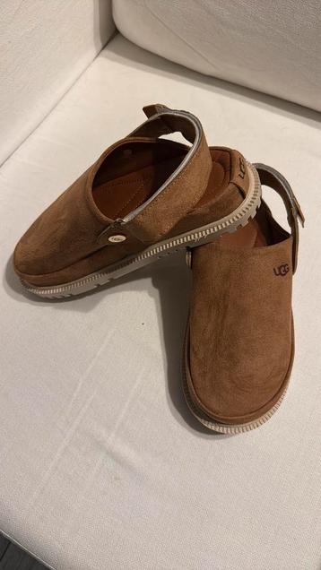 UGG Schoenen / Sandalen / Slippers nieuw maat 38 en 39 beschikbaar voor biedingen
