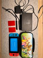 Nintendo Switch met Mario hoesje + oplader & dock, Spelcomputers en Games, Online, Gebruikt, Overige genres, 1 speler