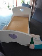 Houten poppenbedje, Ophalen, Gebruikt, Babypop