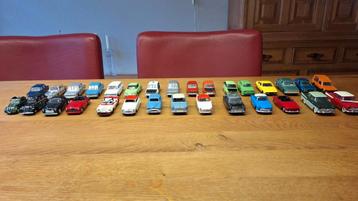 30 x Simca 1:43  beschikbaar voor biedingen