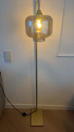 Gouden vloerlamp met glazen bol van loods 5, Huis en Inrichting, Lampen | Vloerlampen, Ophalen, Gebruikt, Mooi, Glas