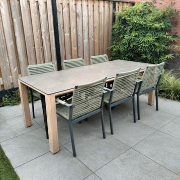 Life Tuinset met glazen tafelblad en kussens beschikbaar voor biedingen