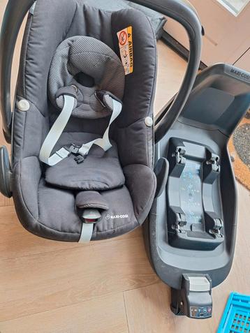 Maxi-cosi Pebble + Maxi-cosi 2wayFix beschikbaar voor biedingen