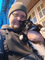 Met spoed woonruimte gezocht in Den Haag, Huizen en Kamers, Op zoek naar een kamer