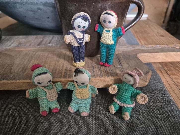 Verzameling oude gehaakte (amigurimi) popjes uit jaren '70, Verzamelen, Poppen, Gebruikt, Pop, Ophalen of Verzenden