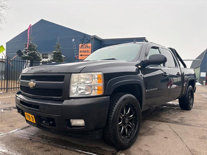 Chevrolet Silverado LTZ 6.2 V8 4WD LPG nw motor APK 02-2027, Auto's, Bestelauto's, Bedrijf, 4x4, ABS, Achteruitrijcamera, Adaptieve lichten