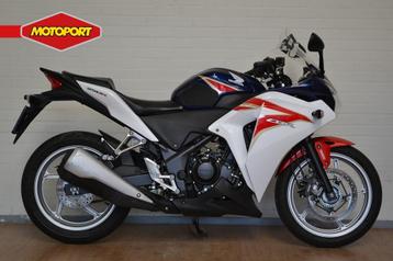 Honda CBR 250 RA (bj 2013) beschikbaar voor biedingen