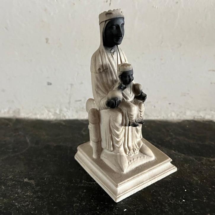 Beeldje Maria, Verzamelen, Religie, Zo goed als nieuw, Beeld(je), Ophalen of Verzenden