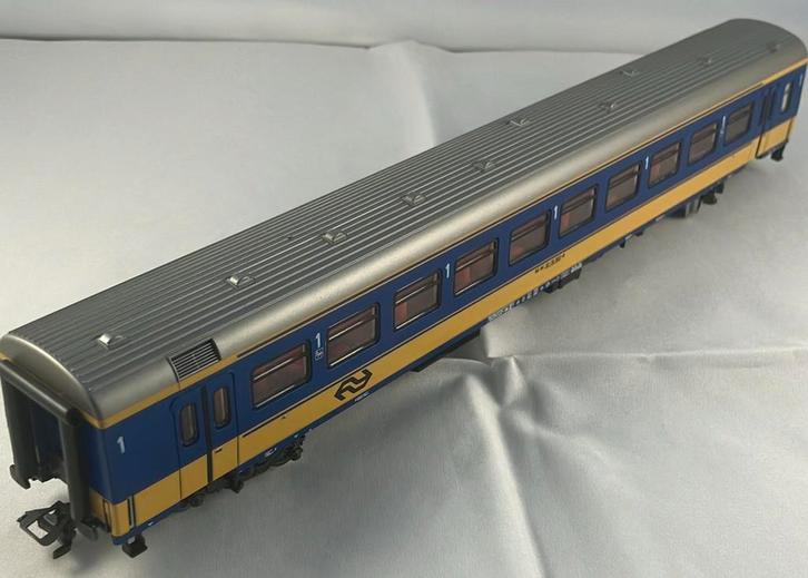 Märklin NS 1ste klas ICR rijtuig 4264, Hobby en Vrije tijd, Modeltreinen | H0, Zo goed als nieuw, Wagon, Wisselstroom, Märklin