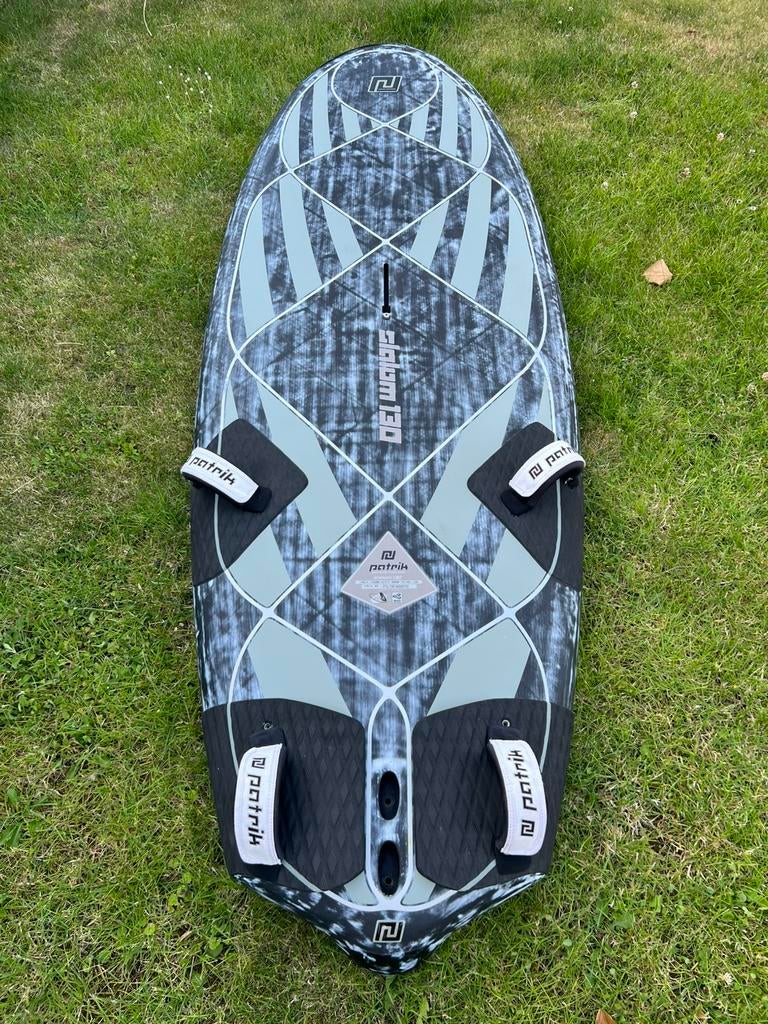 Patrik Slalom 130, Watersport en Boten, Windsurfen, Ophalen, Zo goed als nieuw