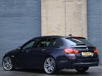 BMW 5 Serie Touring M550d xDrive M Sport | HUD | ACC | Harma, Automaat, Gebruikt, 2993 cc, Zwart