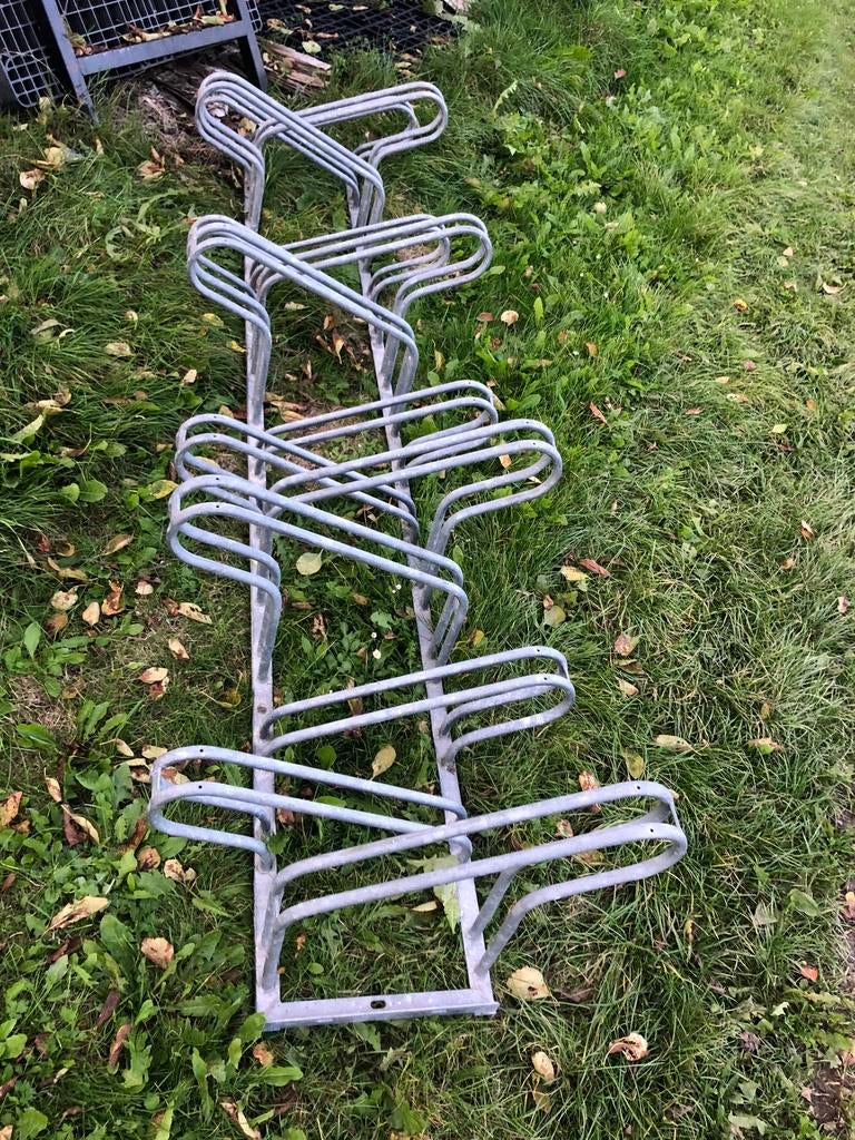 Grote partij fietsenrekken. Festival-clubhuissportclub-evene, Fietsen en Brommers, Fietsaccessoires | Fietsenrekken, Ophalen, Gebruikt