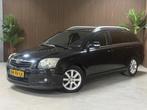 Toyota Avensis wagon 1.8 VVTi Luna (bj 2007), Auto's, Voorwielaandrijving, Elektrische ramen, 4 cilinders, Zwart