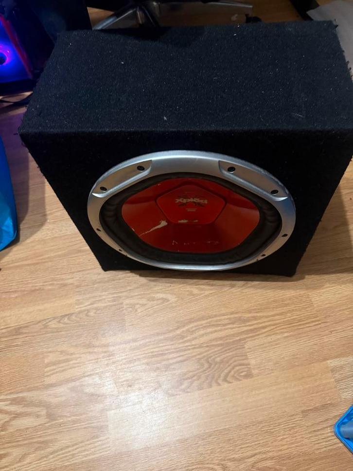 Sony Xplod Subwoofer 1500W met versterker en radio, Auto diversen, Autoradio's, Ophalen