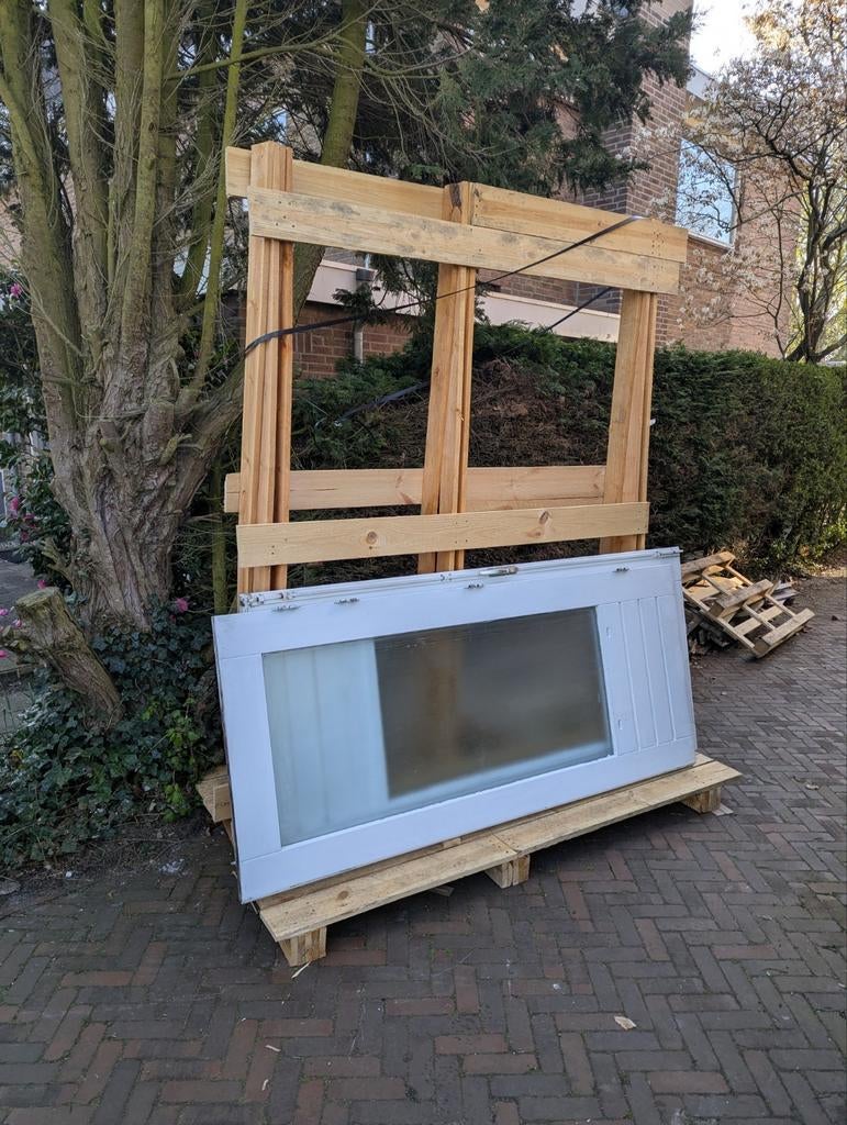 Gratis afhalen Bok voor kozijnen (brandhout?), Ophalen, Hout, Raamkozijn