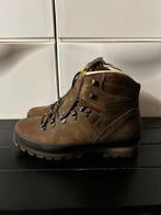 Meindl Borneo 44, Ophalen of Verzenden, Zo goed als nieuw, Schoenen