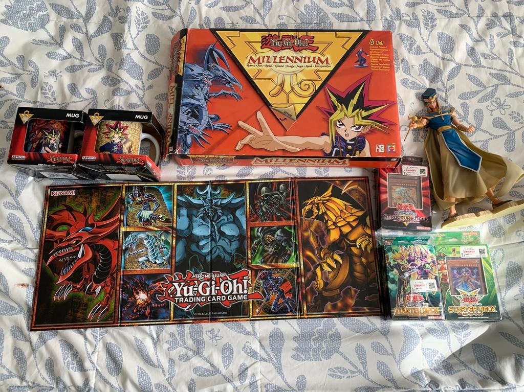 Yugioh spullen te koop (kaarten, bordspel beeld seto kaiba), Ophalen of Verzenden, Gebruikt